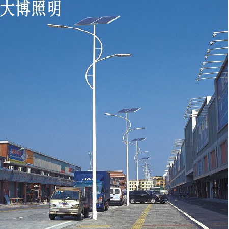 雙臂太陽能路燈戶外亮化工程高光效主干道光伏LED路燈廠家批發(fā)