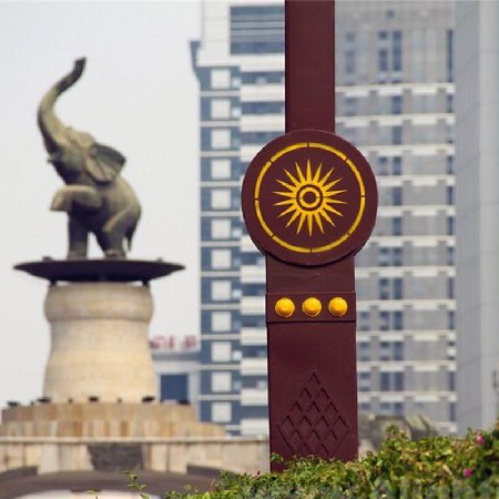 民族風(fēng)路燈景區(qū)道路照明LED異形路燈市政文化特色路燈廠家批發(fā)