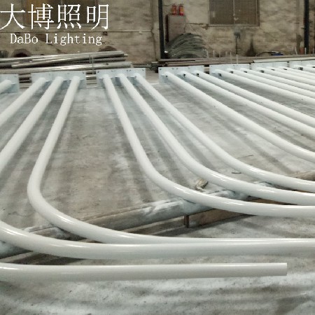 6米8米10米12米Q235鋼材熱鍍鋅路燈桿太陽(yáng)能路燈燈桿廠家批發(fā)